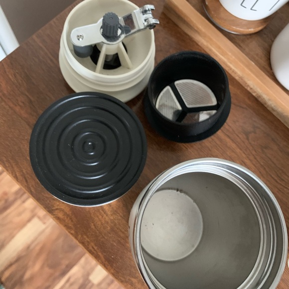 Rae Dunn BREW & GRIND Coffee grinder and drinking mug all in one - Picture 3 of 7